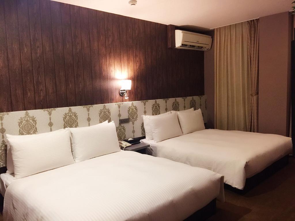 Ximen 101 - S Hotel Taipei Exterior photo